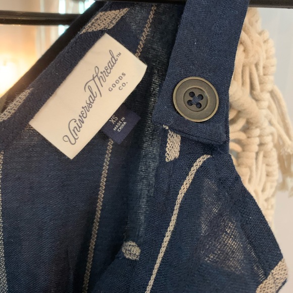 universal thread romper/jump suit - xs - Picture 5 of 5